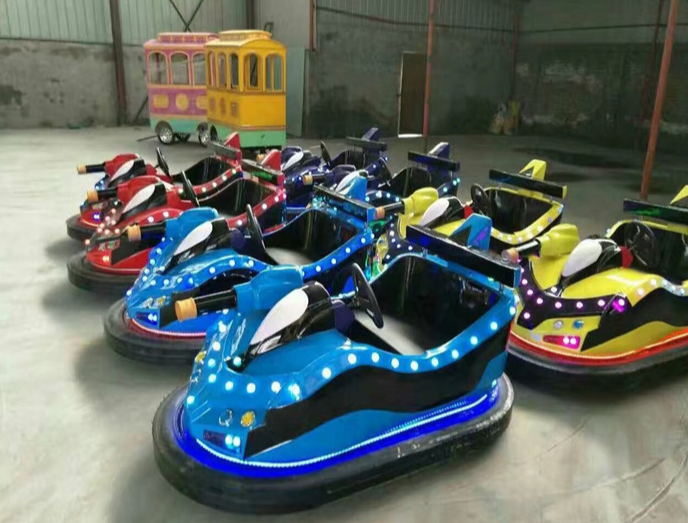 碰碰車類—碰碰車