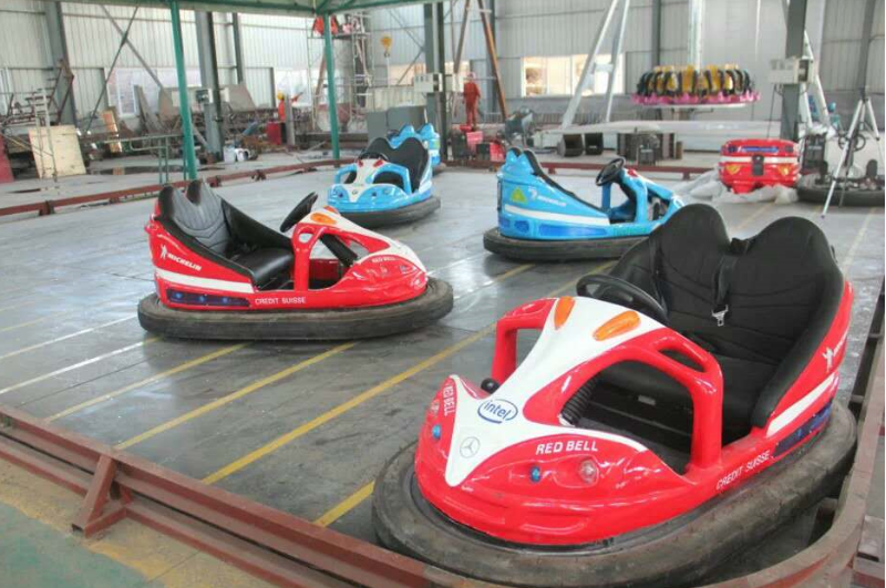 碰碰車類—碰碰車