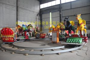 觀光小火車玩兒童時需注意 觀光小火車玩兒童時需注意