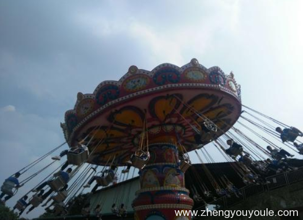 游樂設備——空中飛椅