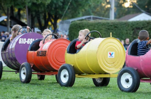 游樂設(shè)備廠家應(yīng)該如何選擇? 游樂設(shè)備廠家應(yīng)該如何選擇?